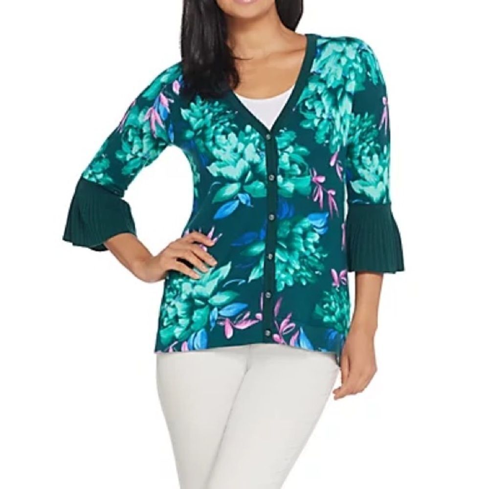 Isaac Mizrahi Floral Printed Pleated Bell Sleeves